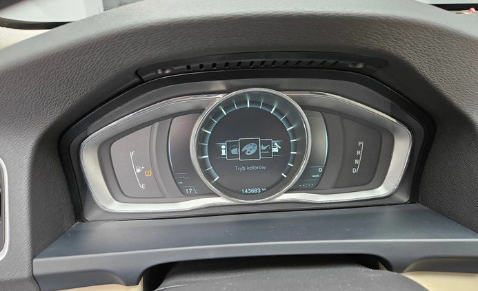 Volvo S60 cena 53505 przebieg: 143680, rok produkcji 2014 z Skoczów małe 232